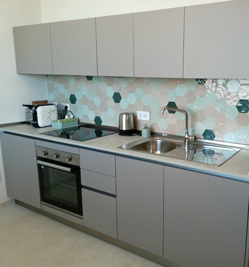 カステルモーラ Casa Mylaiヴィラ エクステリア 写真