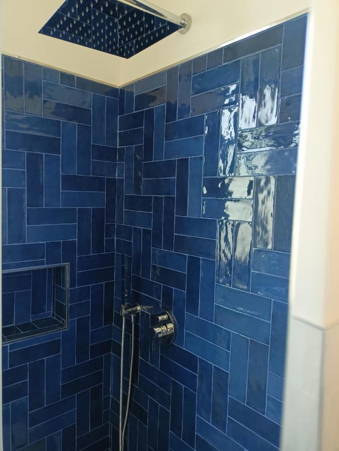 カステルモーラ Casa Mylaiヴィラ エクステリア 写真